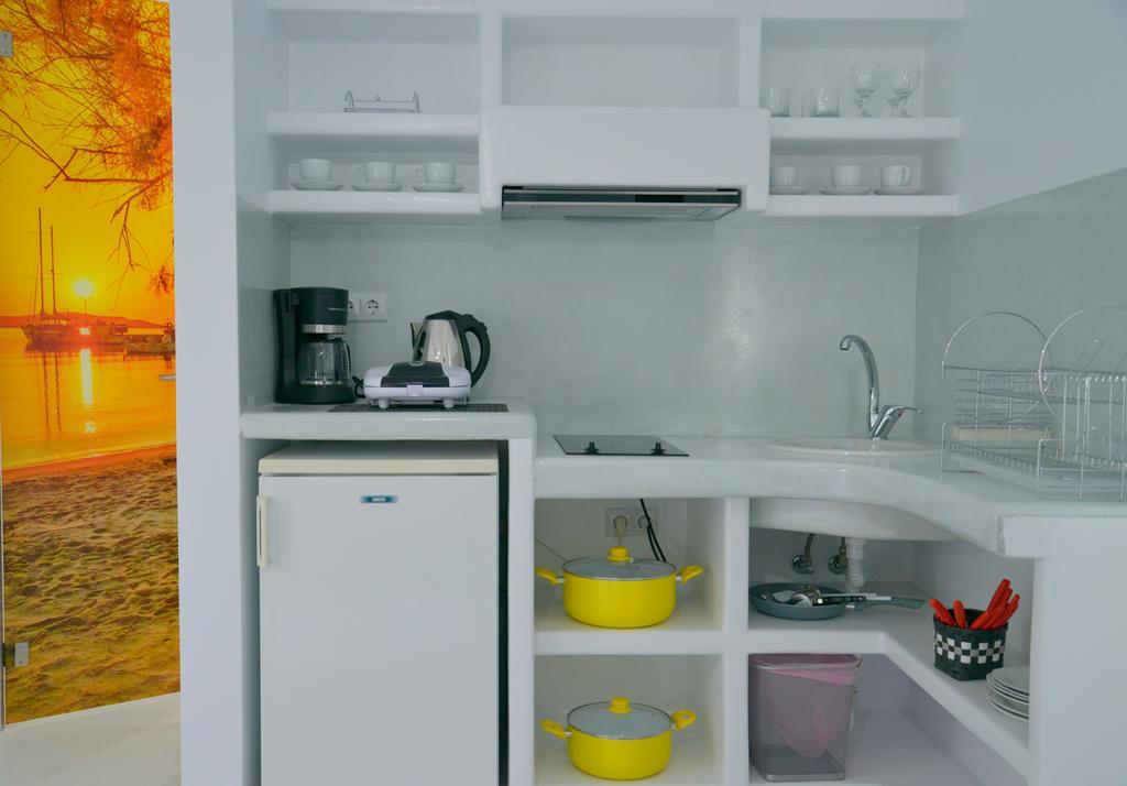 Moschoula Studios Adamantas  Екстериор снимка