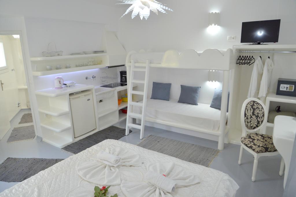 Moschoula Studios Adamantas  Екстериор снимка