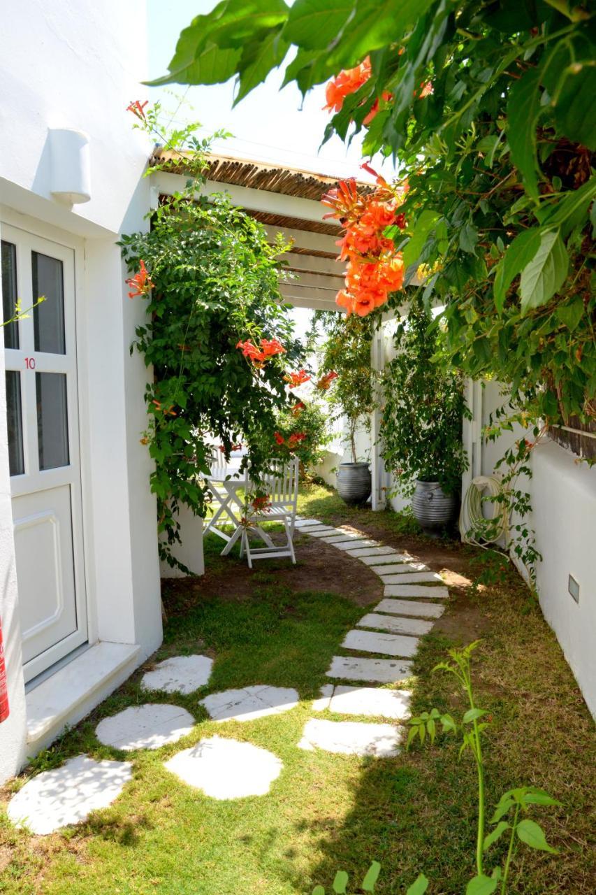 Moschoula Studios Adamantas  Екстериор снимка