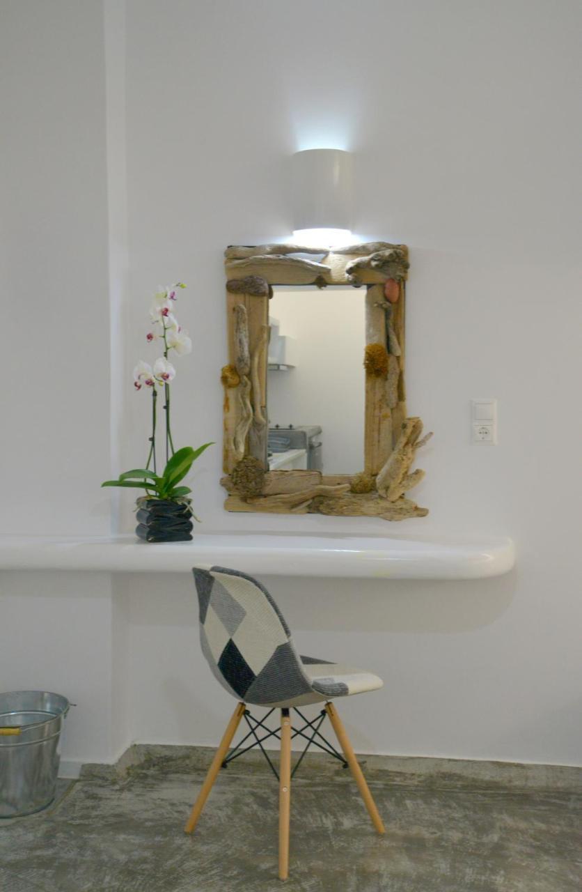 Moschoula Studios Adamantas  Екстериор снимка