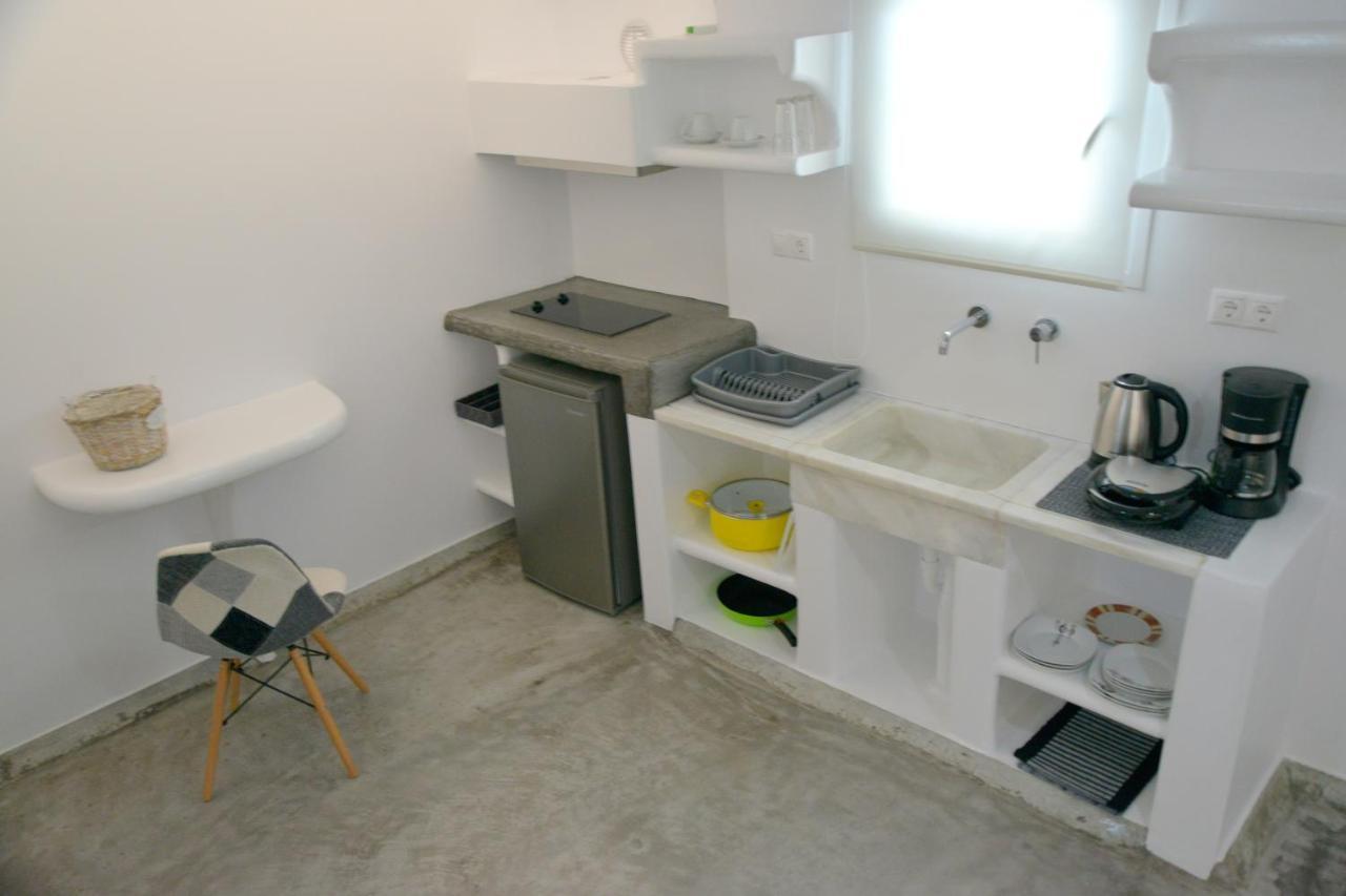 Moschoula Studios Adamantas  Екстериор снимка